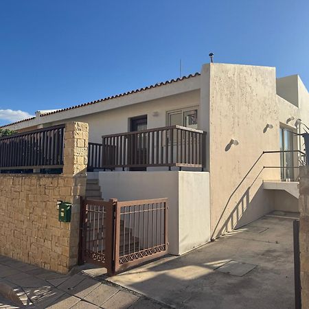 Melanos Village A21 Paphos Exterior foto